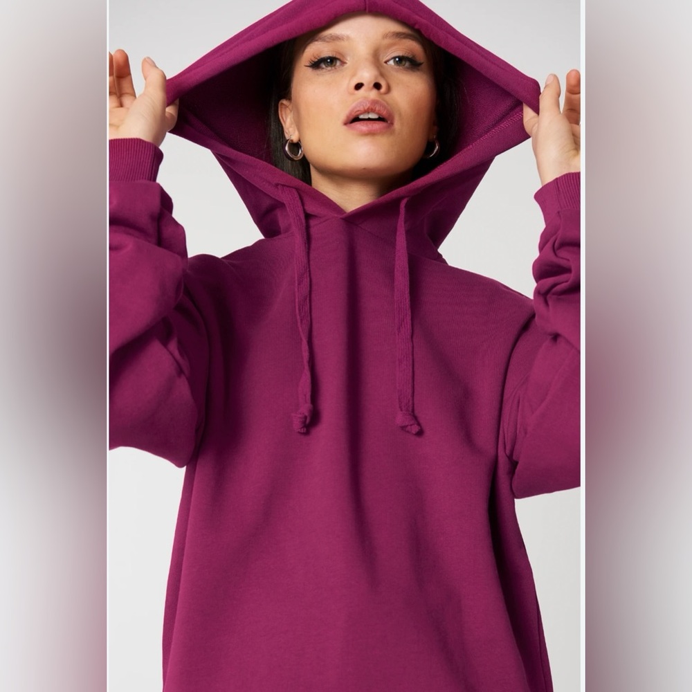 TEK GEAR HOODIE ……..553